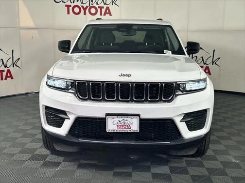 2023 Jeep Grand Cherokee Laredo