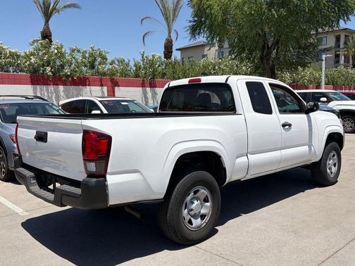 Ice 2023 Toyota Tacoma SR