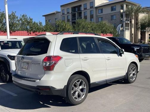 2016 Subaru Forester 2.5i Touring