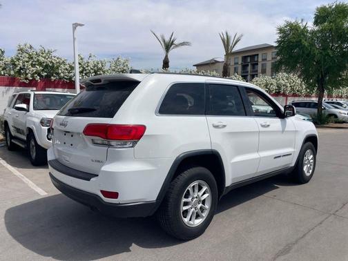 2018 Jeep Grand Cherokee Laredo