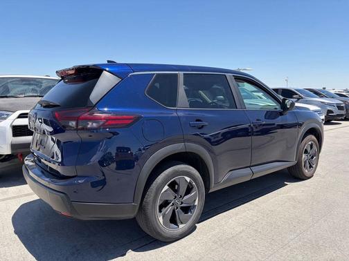 Deep Ocean Blue Pearl 2025 Nissan Rogue SV