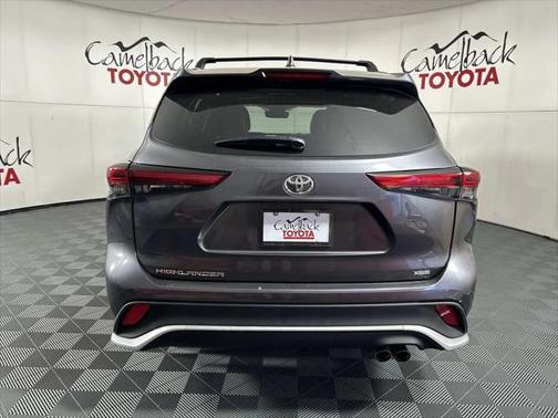 2023 Toyota Highlander XSE