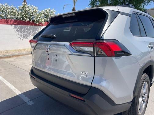 Silver Sky 2025 Toyota RAV4 XLE