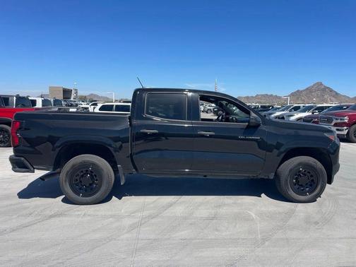 2023 Chevrolet Colorado WT