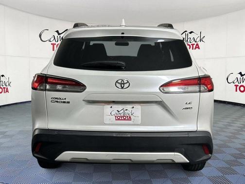 Wind Chill Pearl 2024 Toyota Corolla Cross LE