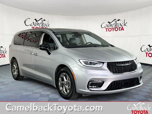 Silver Mist 2024 Chrysler Pacifica Limited