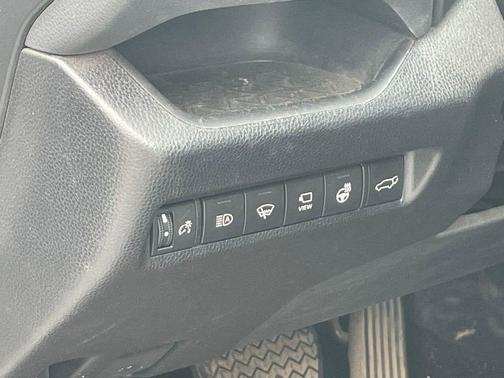 Blizzard Pearl/Midnight Black Metallic 2022 Toyota RAV4 Hybrid SE