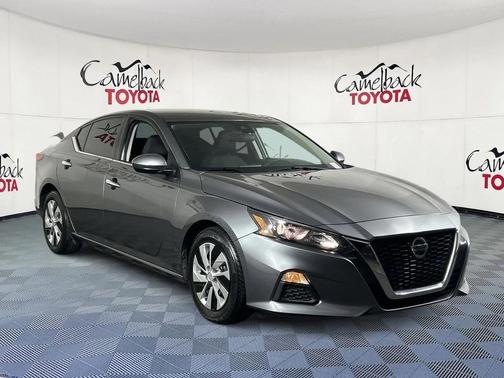 2022 Nissan Altima S FWD