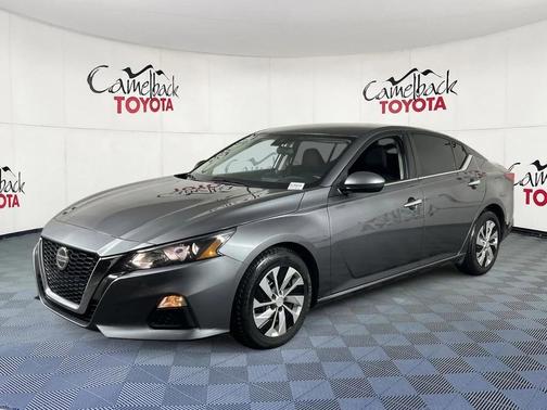 2022 Nissan Altima S FWD