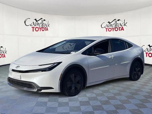 2026 Toyota Prius Plug-In Hybrid SE