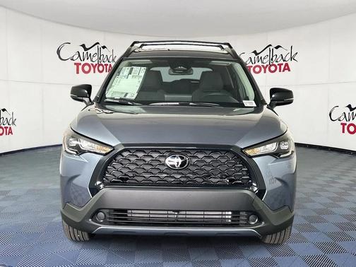 2025 Toyota Corolla Cross LE