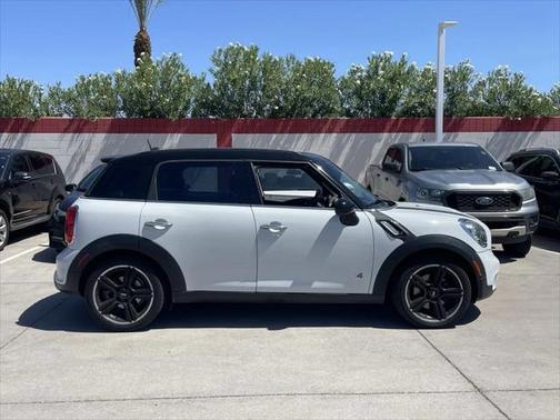 2012 MINI Cooper S Countryman Base