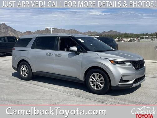 2022 Kia Carnival LXS
