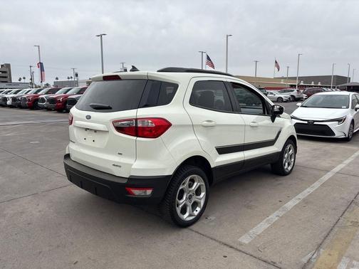 Diamond White 2022 Ford EcoSport SE