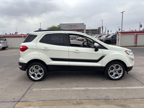 Diamond White 2022 Ford EcoSport SE