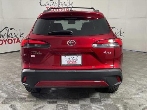 2025 Toyota Corolla Cross XLE
