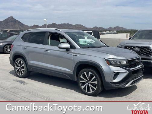 2024 Volkswagen Taos 1.5T SE