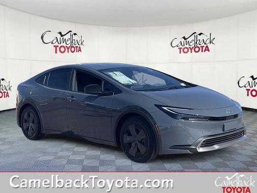 2026 Toyota Prius Plug-In Hybrid SE