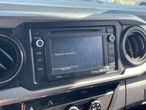 2018 Toyota Tacoma SR5