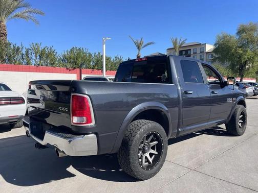 2017 RAM 1500 Laramie