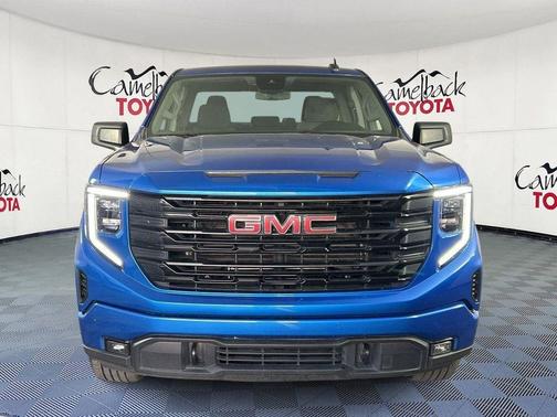 Dynamic Blue Metallic 2024 GMC Sierra 1500 Elevation