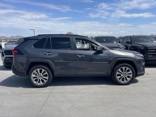 2025 Toyota RAV4 Limited