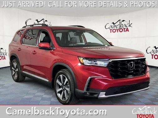 Radiant Red II 2024 Honda Pilot Touring 8-Passenger