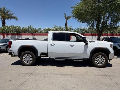 Summit White 2022 GMC Sierra 2500 SLE