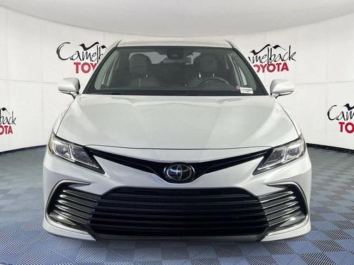 Ice Edge 2024 Toyota Camry LE