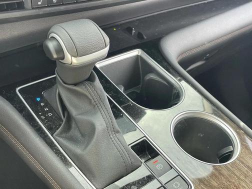 2025 Toyota Sienna Limited