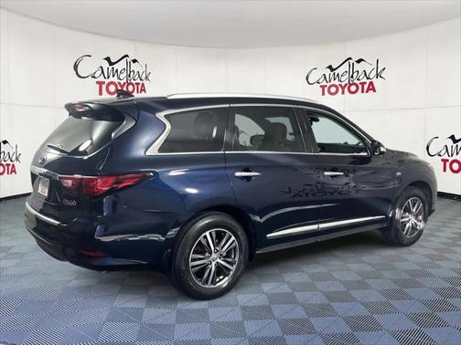 2017 INFINITI QX60 Base