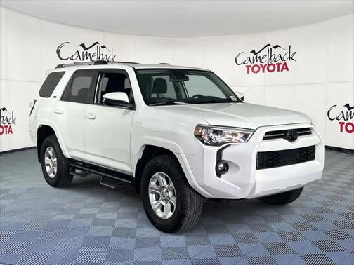 2024 Toyota 4Runner SR5