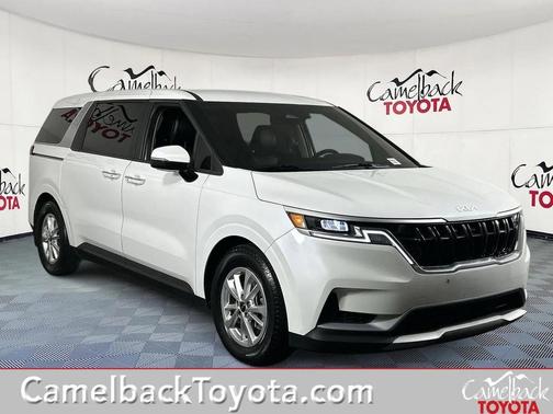 2022 Kia Carnival LXS