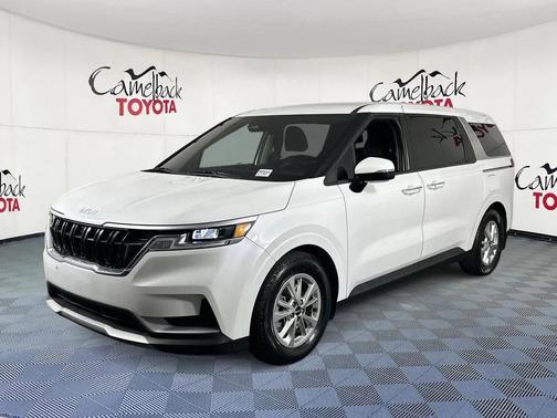 2022 Kia Carnival LXS