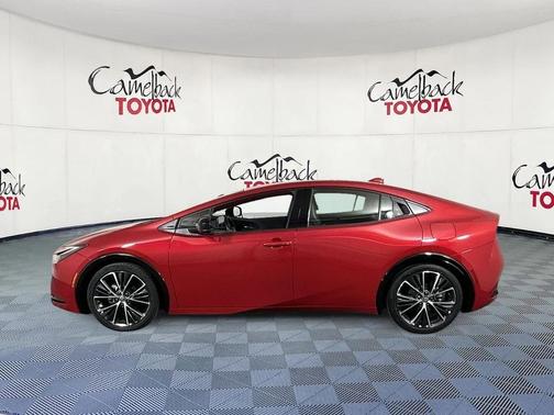 2023 Toyota Prius XLE