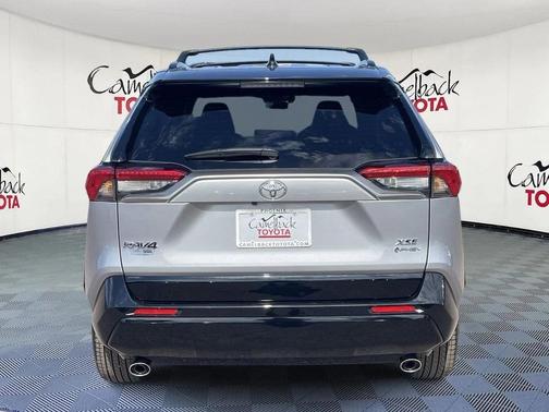 2025 Toyota RAV4 Hybrid SE