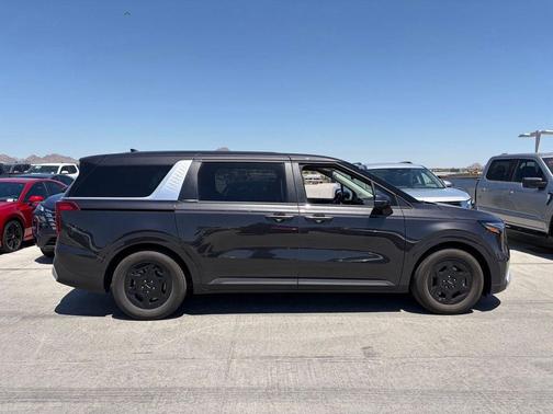 Panthera Metal 2026 Kia Carnival LXS