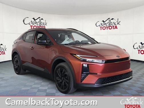 Tandoori 2026 Toyota C-HR SE