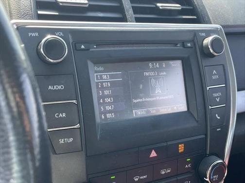 2017 Toyota Camry SE