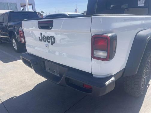 2025 Jeep Gladiator Sport S