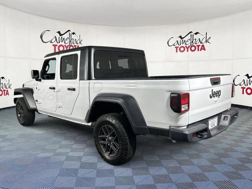 2025 Jeep Gladiator Sport S