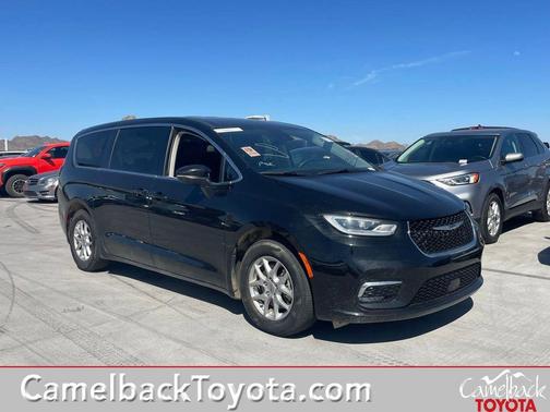 2023 Chrysler Pacifica Touring L
