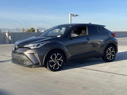 2021 Toyota C-HR XLE