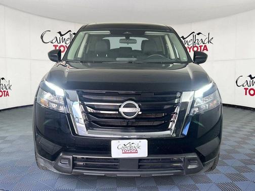 Super Black 2024 Nissan Pathfinder S 4WD