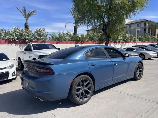 2020 Dodge Charger SXT