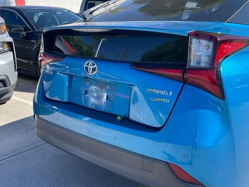 2020 Toyota Prius Limited