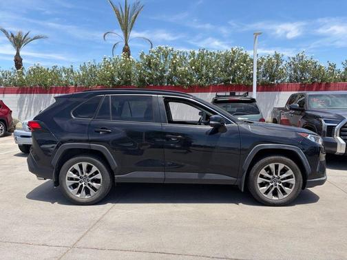 Midnight Black Metallic 2019 Toyota RAV4 XLE Premium