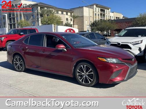 2018 Toyota Camry SE