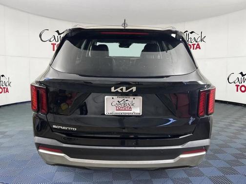 2025 Kia Sorento EX
