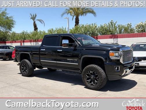 Onyx Black 2017 GMC Sierra 2500 Denali